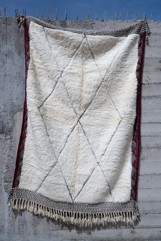 Moroccan Beni Ourain Luxury Handmade Rug - Burgundy Trim