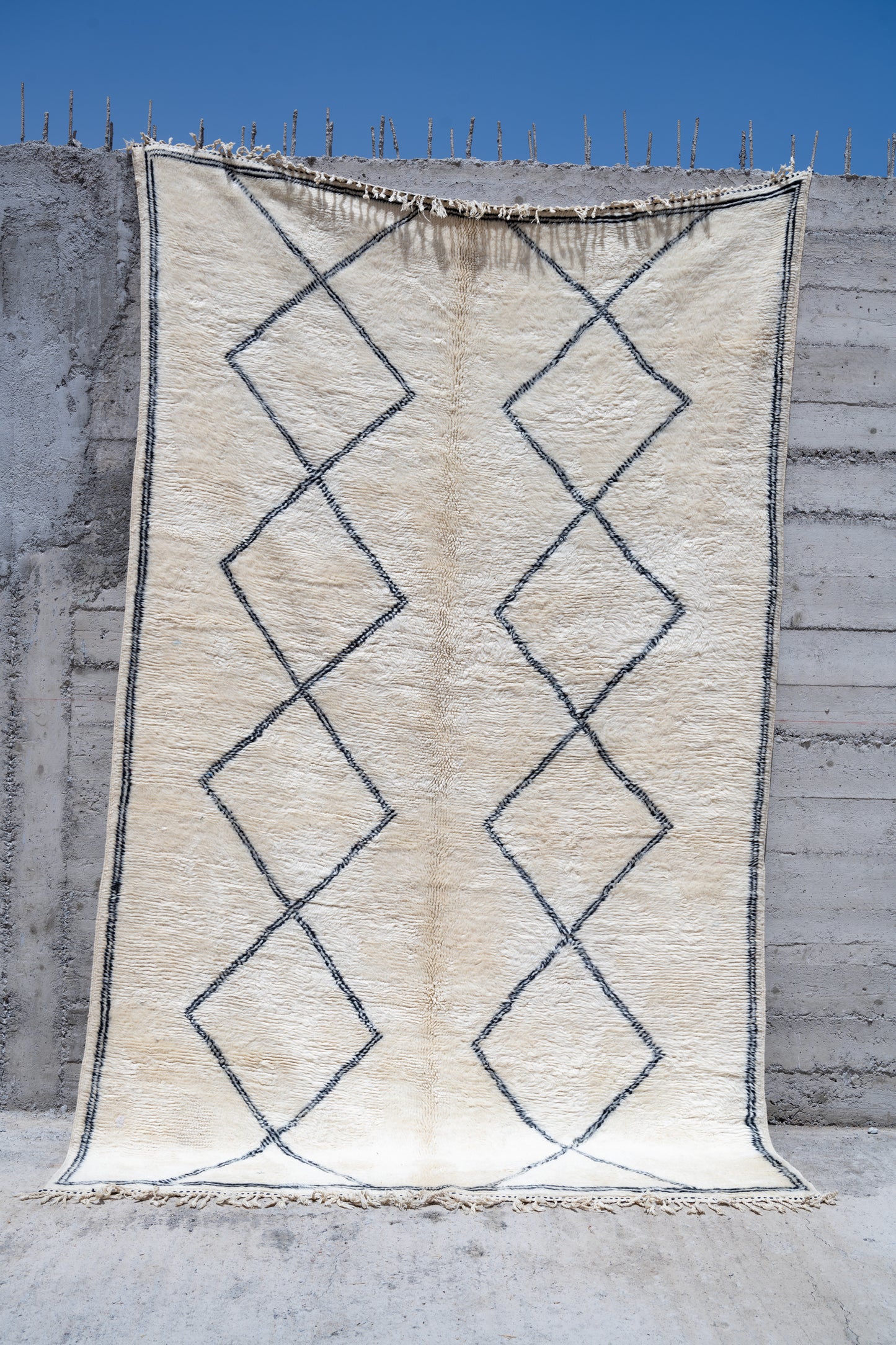 Moroccan Beni Ourain Luxury Handmade Rug - Beige Lozenges