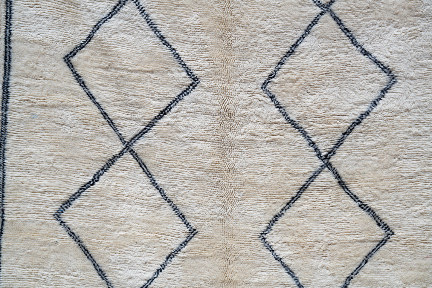 Moroccan Beni Ourain Luxury Handmade Rug - Beige Lozenges