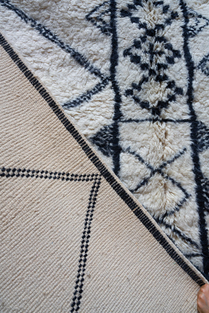 Moroccan Beni Ourain Luxury Handmade Rug - Berber Vintage Pattern